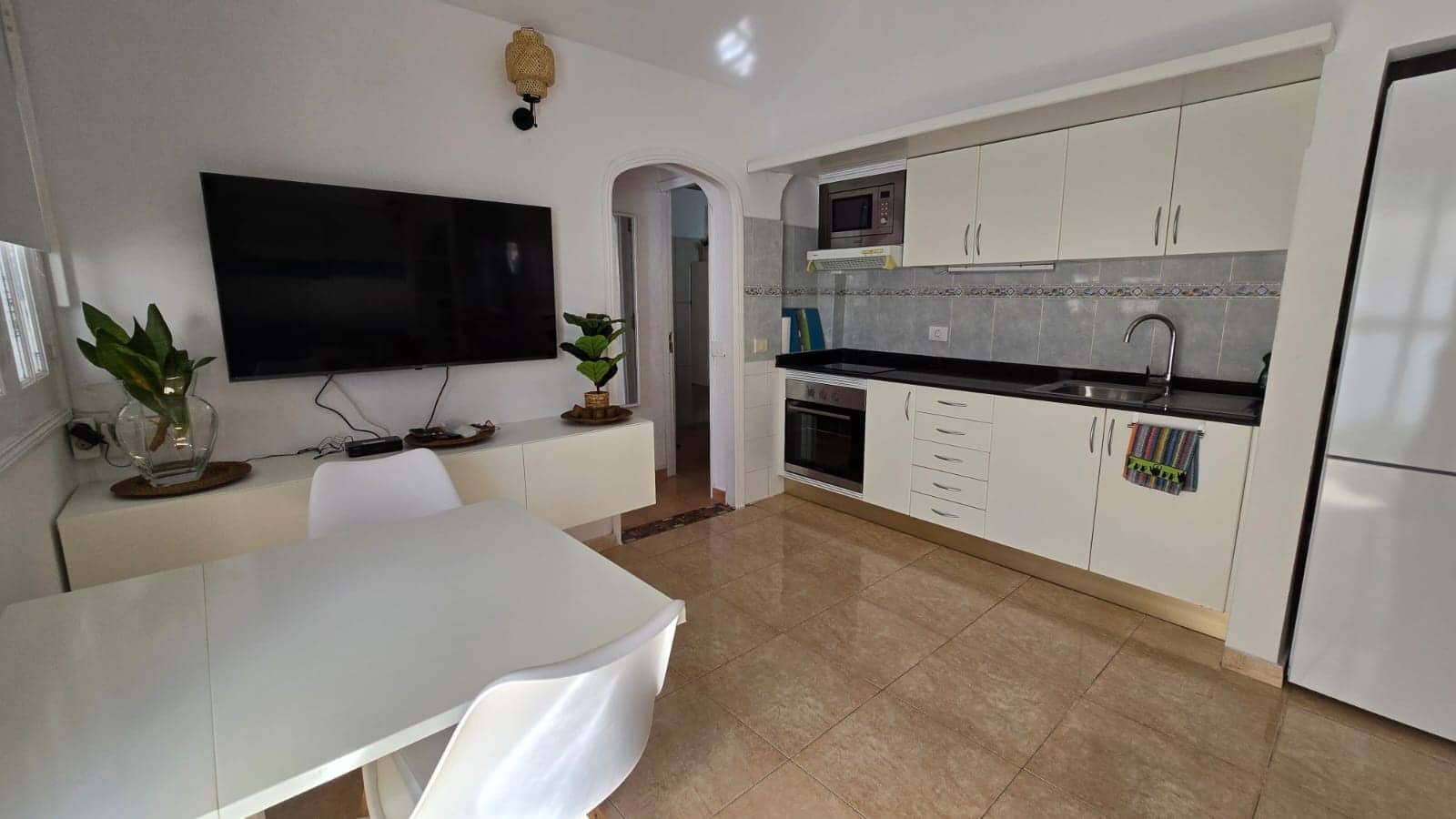 2 quarto Bungalow para arrendar em Maspalomas com piscina - 1 100 € (Ref: 8349104)