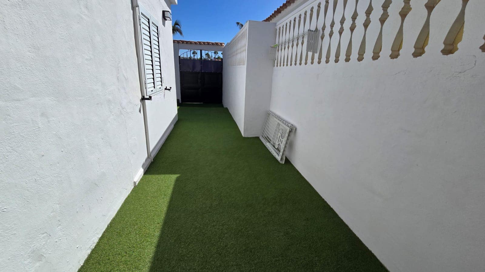 2 quarto Bungalow para arrendar em Maspalomas com piscina - 1 100 € (Ref: 8349104)
