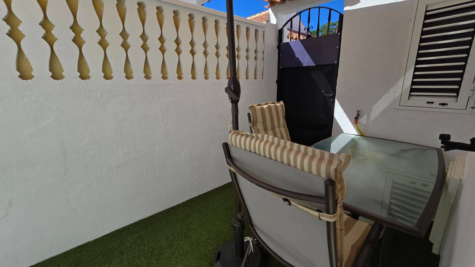 2 quarto Bungalow para arrendar em Maspalomas com piscina - 1 100 € (Ref: 8349104)