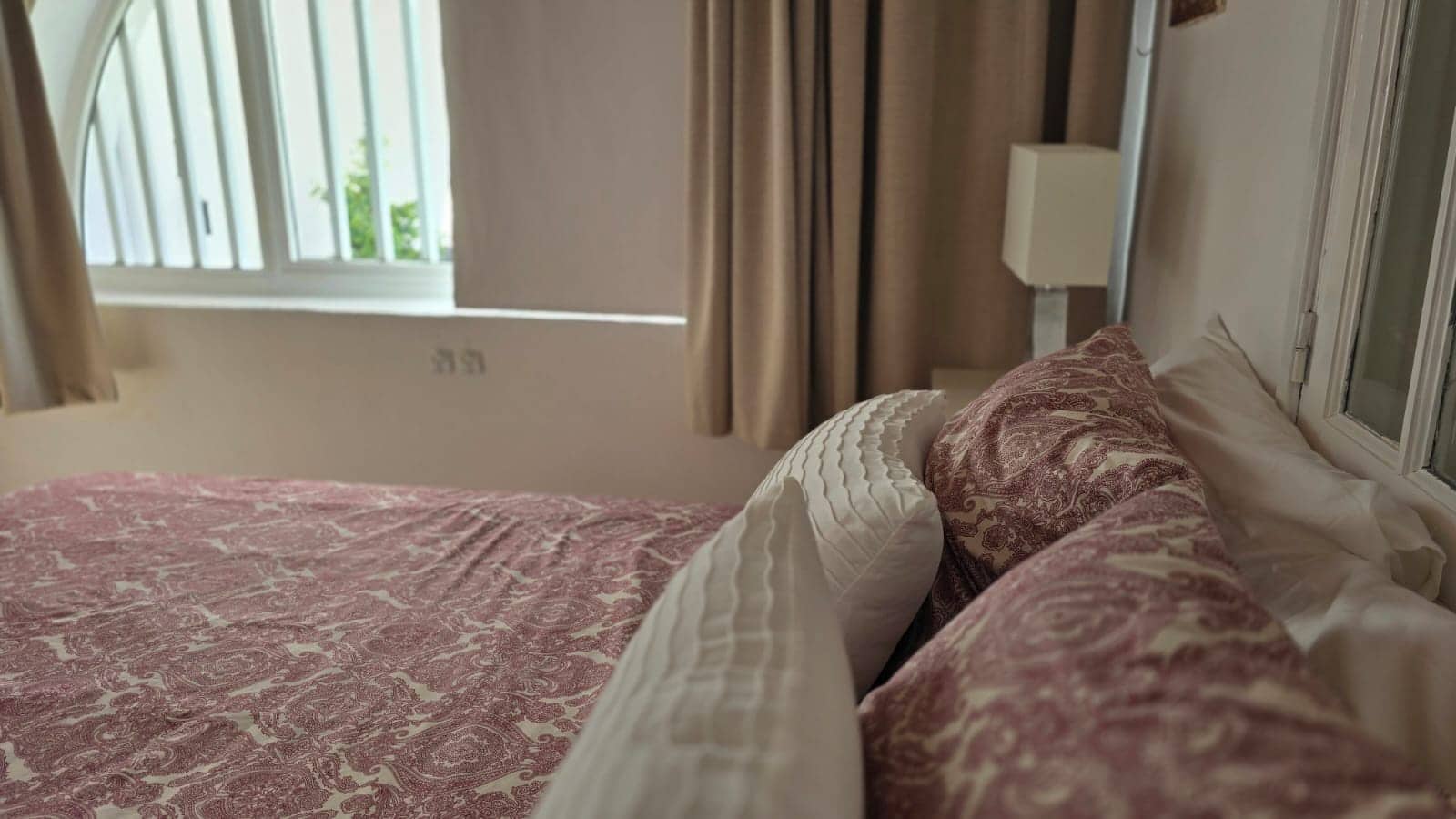 2 quarto Bungalow para arrendar em Maspalomas com piscina - 1 100 € (Ref: 8349104)