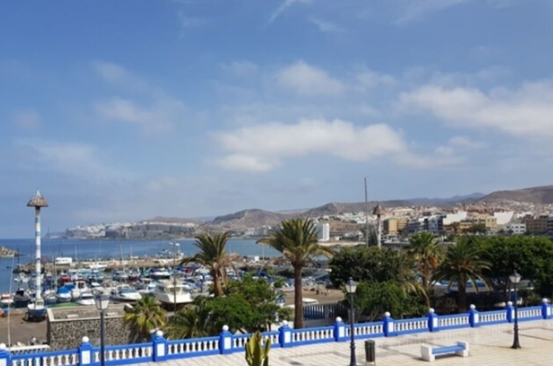 Casa em Banda para venda em Arguineguin - 340 000 € (Ref: 8423940)