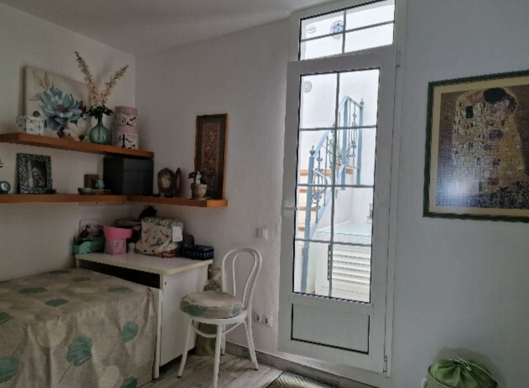 Casa em Banda para venda em Arguineguin - 340 000 € (Ref: 8423940)