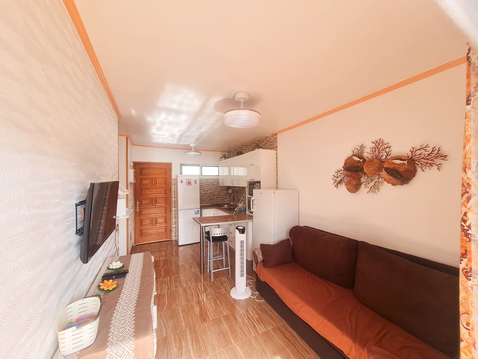 Appartement de 1 chambre à louer à Puerto Rico avec piscine - 900 € (Ref: 8495720)