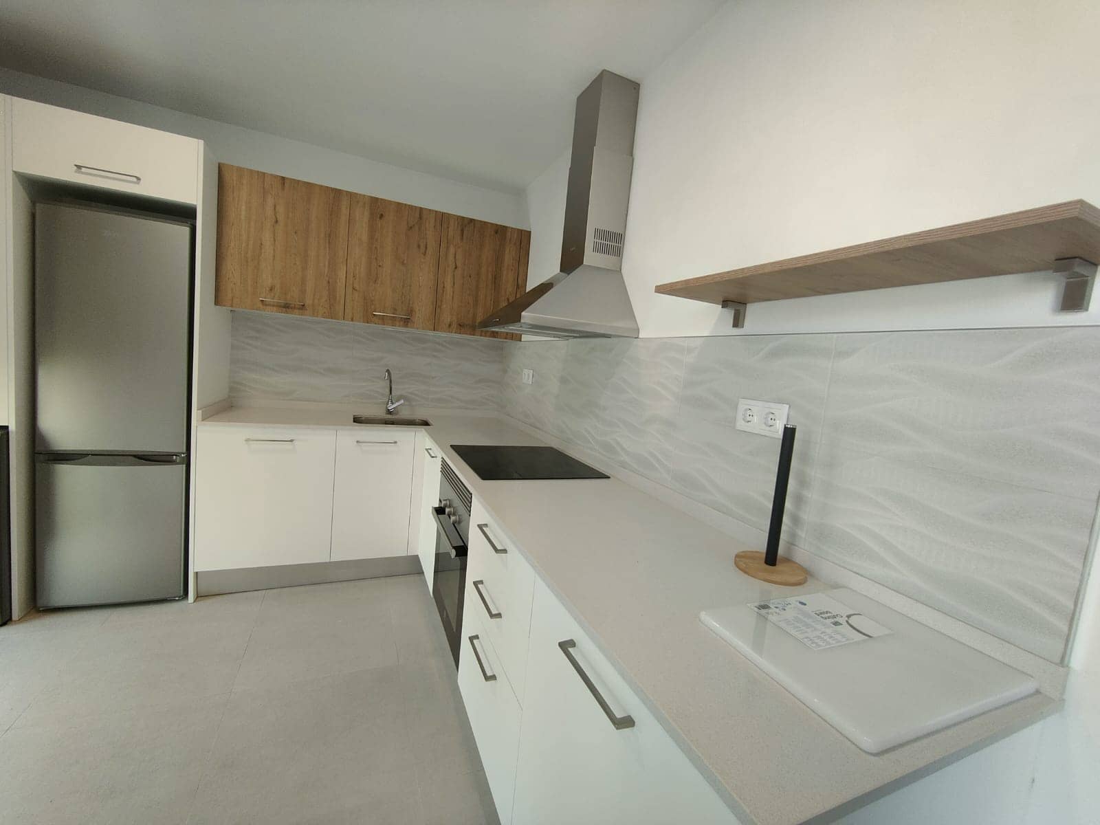 2 soverom Leilighet til leie i Arguineguin - € 1 300 (Ref: 8566011)