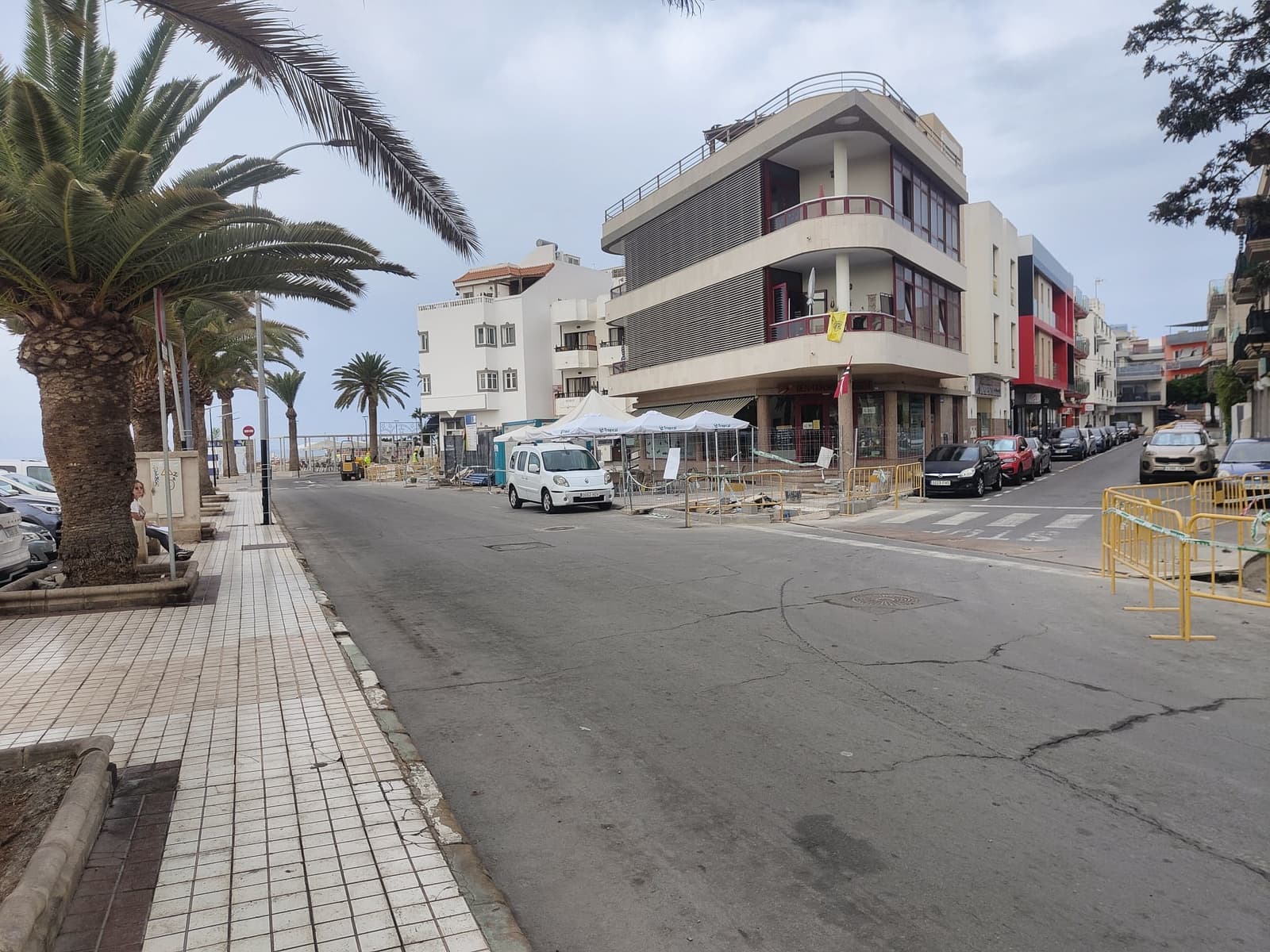 2 soverom Leilighet til leie i Arguineguin - € 1 300 (Ref: 8566011)