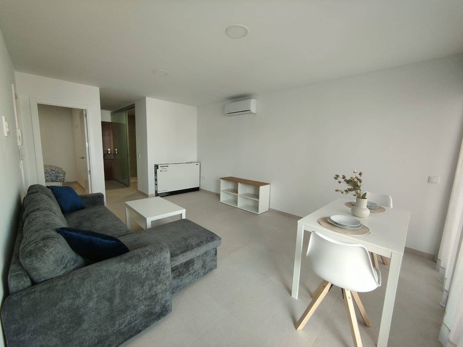 2 soverom Leilighet til leie i Arguineguin - € 1 300 (Ref: 8566011)