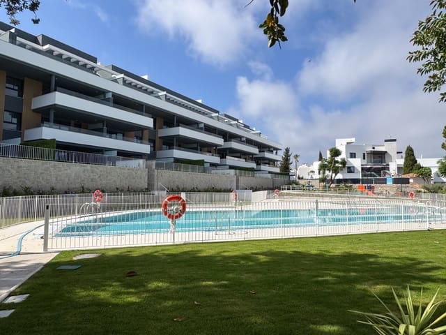 2 soverom Leilighet til salgs i Torremolinos med svømmebasseng garasje - € 645 000 (Ref: 8591515)