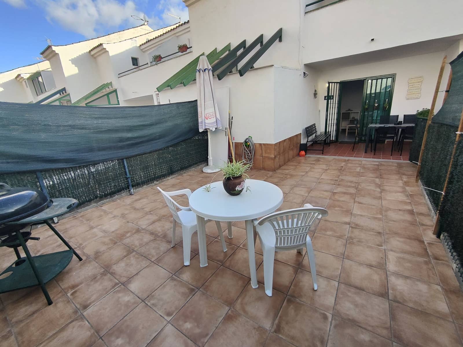 1 Zimmer Apartment zu vermieten in Sonneland mit Pool - 1.100 € (Ref: 8604821)