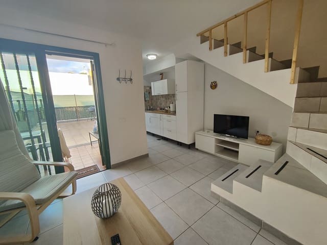 1 soveværelse Lejlighed til leje i Sonneland, San Bartolomé de Tirajana med swimmingpool - € 1.000 (Ref: 8604821)