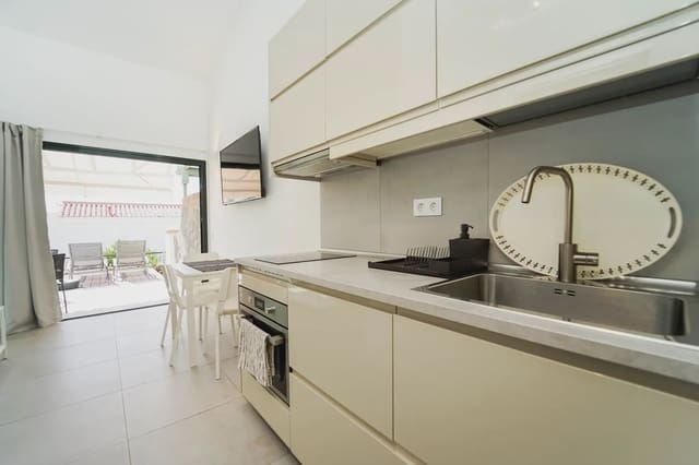 1 bedroom Bungalow for sale in Maspalomas, San Bartolomé de Tirajana with pool - € 245,000 (Ref: 8683093)