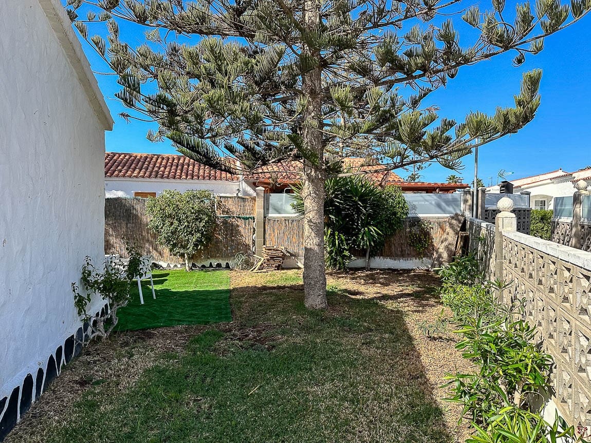 1 quarto Bungalow para venda em Playa del Ingles com piscina - 327 000 € (Ref: 8683559)