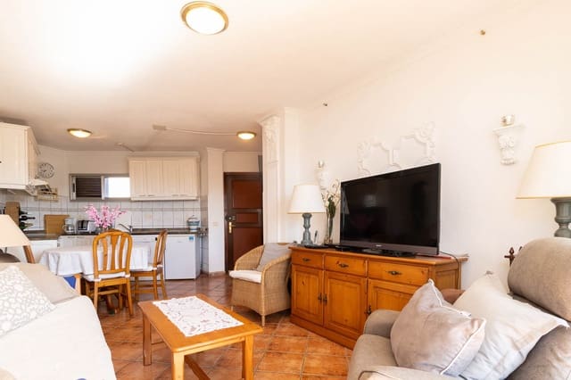 1 slaapkamer Appartement te koop in Playa del Inglés, San Bartolomé de Tirajana met zwembad - € 330.000 (Ref: 8683561)