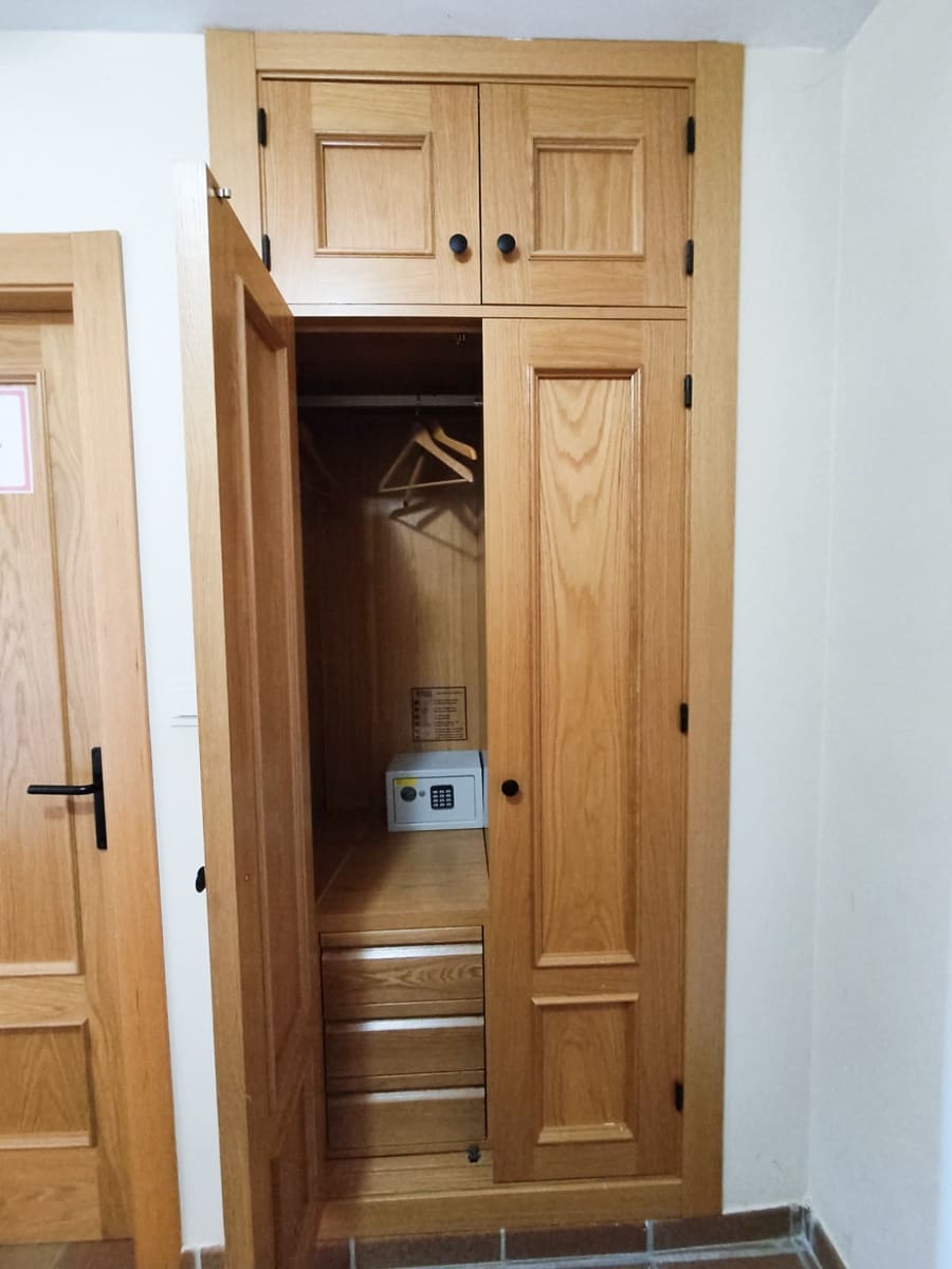 Leilighet til salgs i Sierra Nevada - € 115 000 (Ref: 8705011)