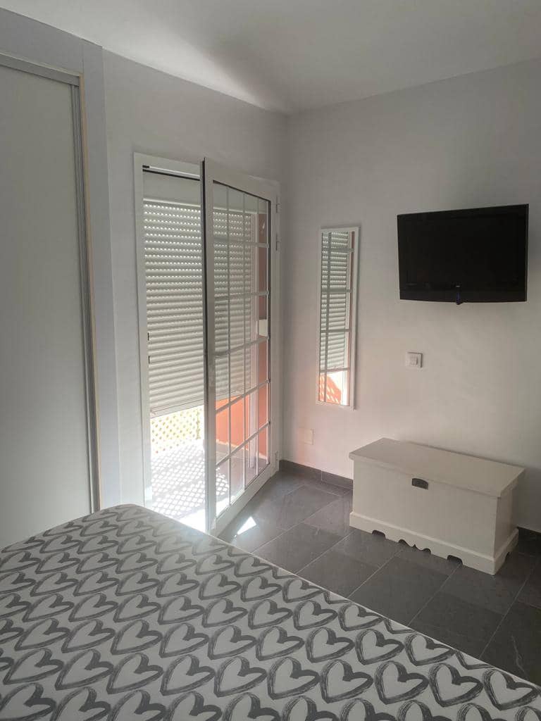 Apartamento de 1 habitación en San Agustín en alquiler con piscina - 1.200 € (Ref: 8767315)