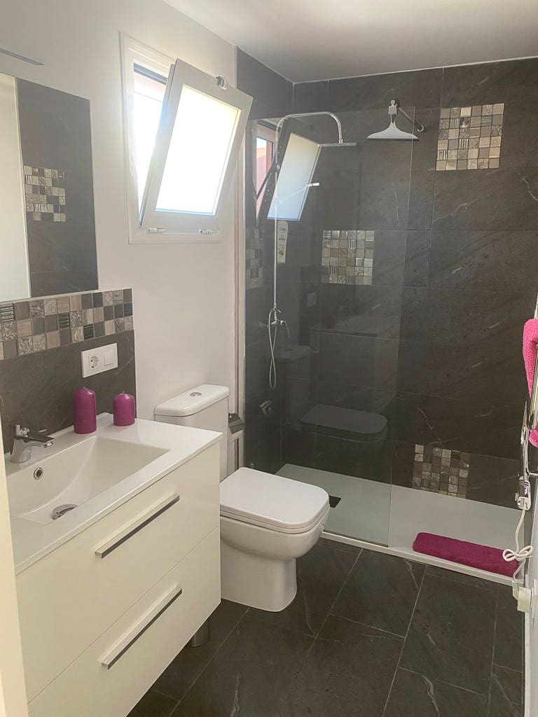 Apartamento de 1 habitación en San Agustín en alquiler con piscina - 1.200 € (Ref: 8767315)