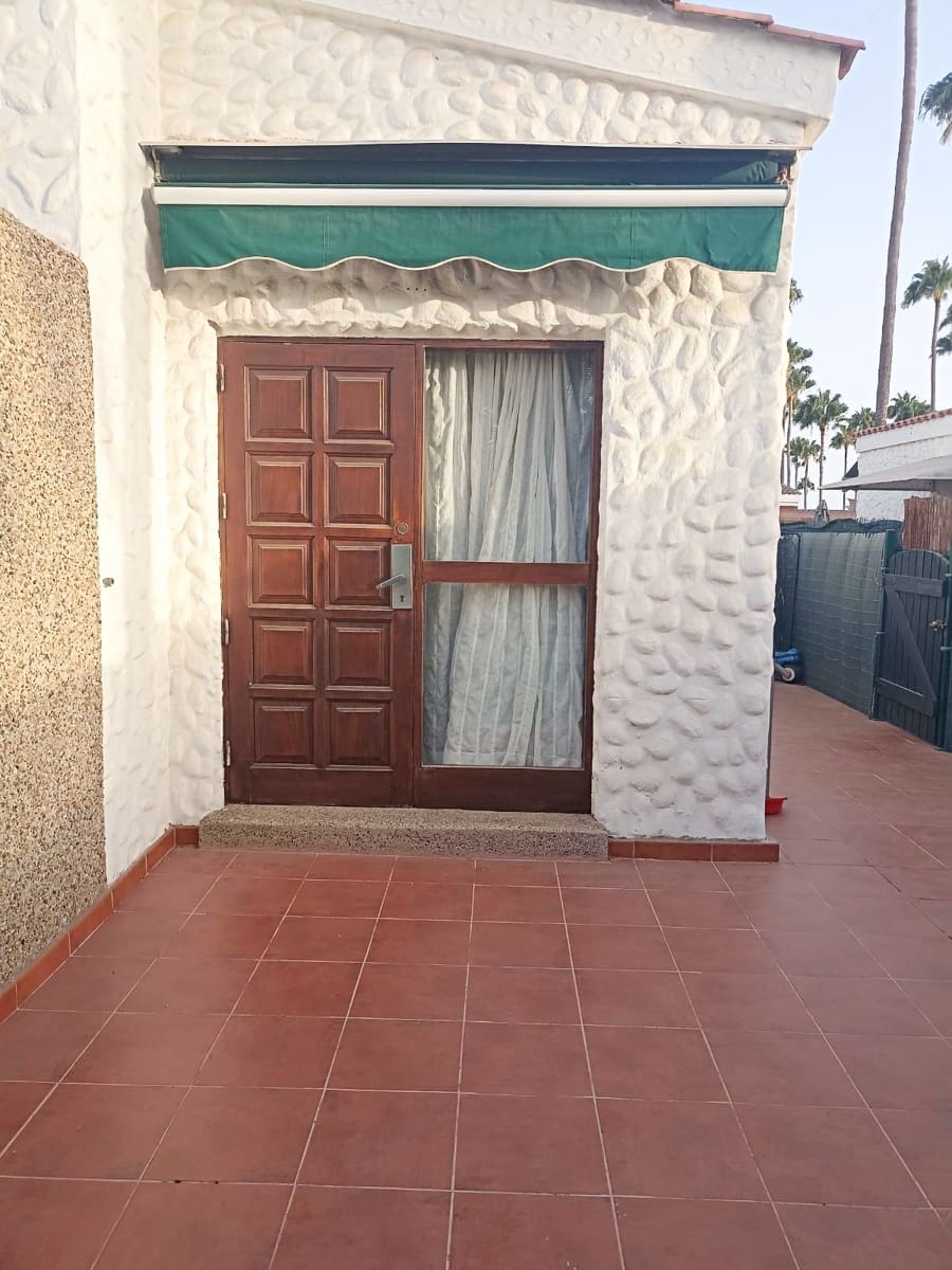 1 sovrum Bungalow att hyra i Maspalomas med pool - 850 € (Ref: 8788694)