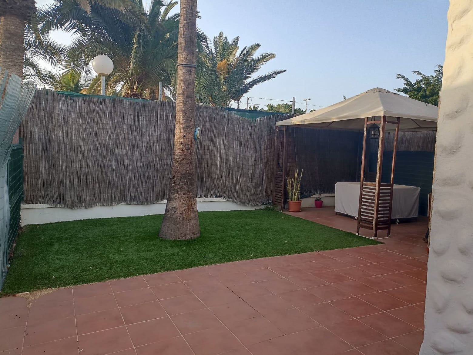 1 sovrum Bungalow att hyra i Maspalomas med pool - 850 € (Ref: 8788694)