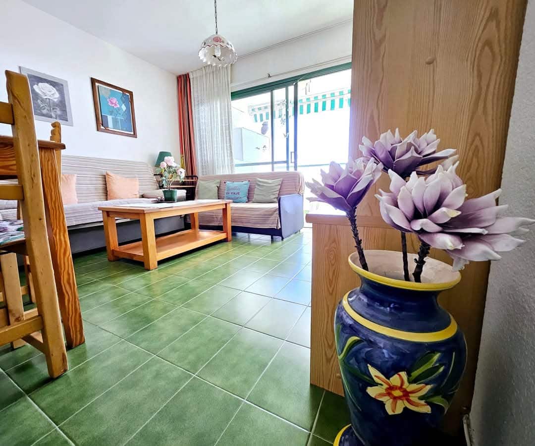 1 soveværelse Lejlighed til salg i Sonneland med swimmingpool - € 190.000 (Ref: 8841155)