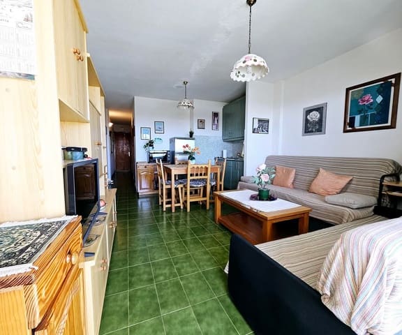 1 slaapkamer Appartement te koop in Sonneland, San Bartolomé de Tirajana met zwembad - € 190.000 (Ref: 8841155)