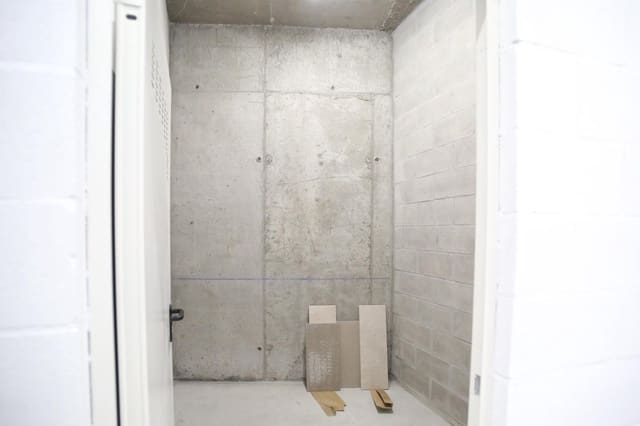 2 makuuhuone Huoneisto myytävänä paikassa Torremolinos mukana uima-altaan 
autotalli - 695 000 € (Ref: 8859459)