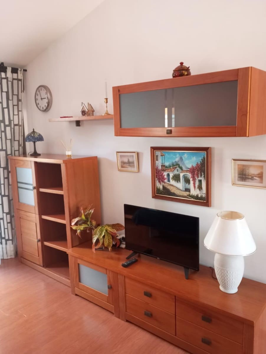 1 quarto Bungalow para arrendar em Playa del Ingles com piscina - 1 500 € (Ref: 8889033)