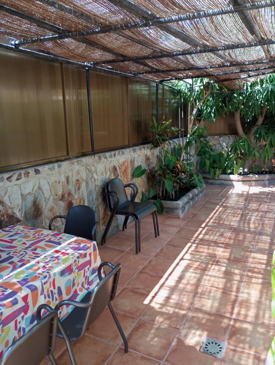 1 quarto Bungalow para arrendar em Playa del Ingles com piscina - 1 500 € (Ref: 8889033)