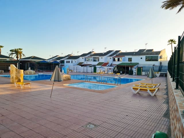 2 soveværelse Lejlighed til leje i Sonneland, San Bartolomé de Tirajana med swimmingpool - € 1.150 (Ref: 8903540)