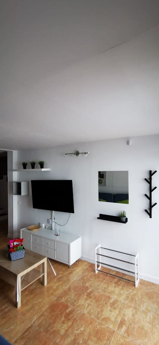 2 quarto Apartamento para arrendar em Sonneland com piscina - 1 300 € (Ref: 8903540)