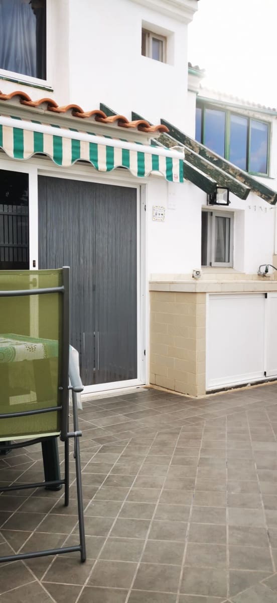 2 quarto Apartamento para arrendar em Sonneland com piscina - 1 300 € (Ref: 8903540)