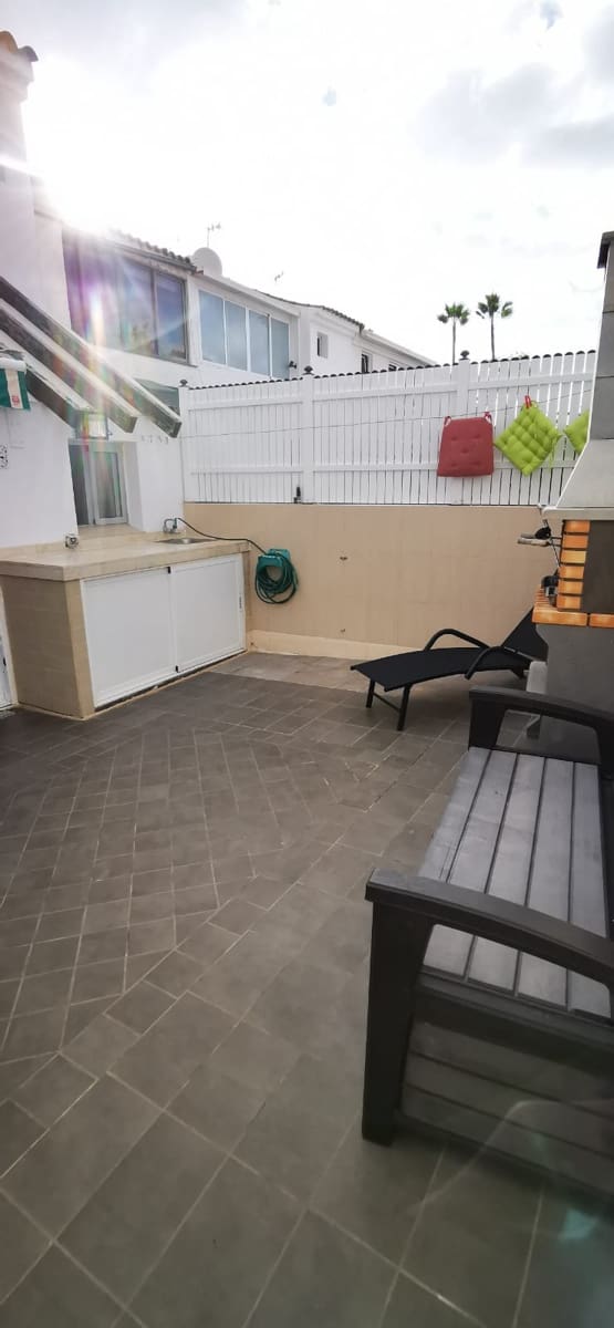 2 quarto Apartamento para arrendar em Sonneland com piscina - 1 300 € (Ref: 8903540)