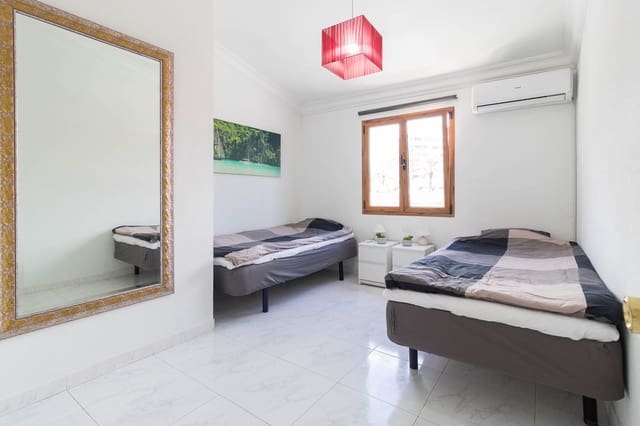 2 quarto Bungalow para venda em Playa del Inglés, San Bartolomé de Tirajana com piscina - 430 000 € (Ref: 8980517)