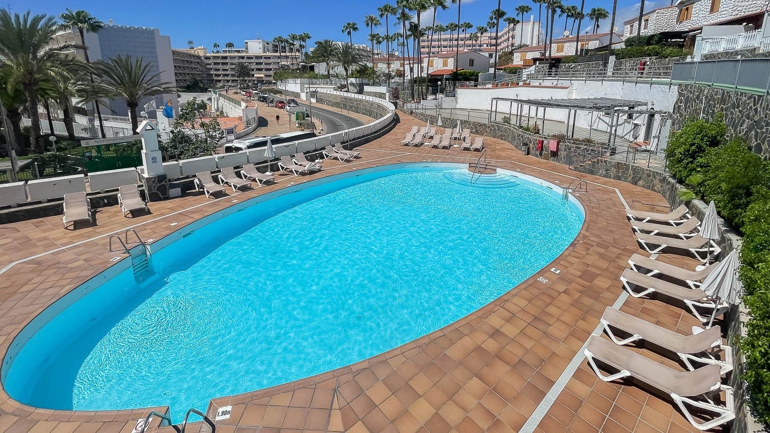 2 soveværelse Bungalow til salg i Playa del Ingles med swimmingpool - € 430.000 (Ref: 8980517)