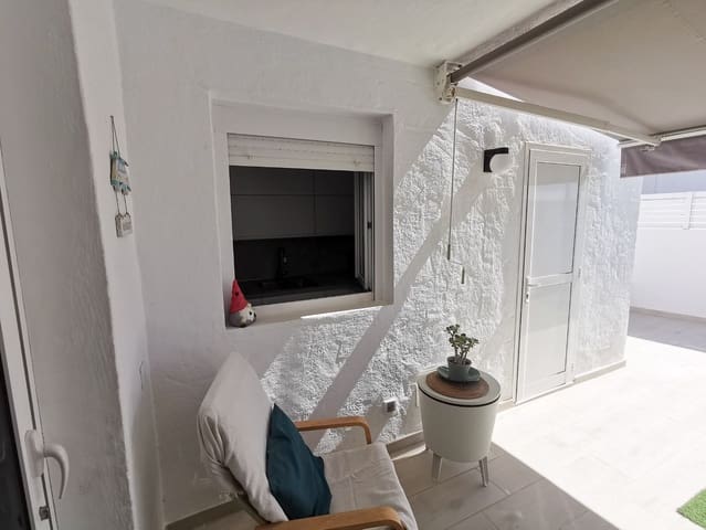 2 soveværelse Semi-Rækkehus til leje i Sonneland, San Bartolomé de Tirajana med swimmingpool - € 1.300 (Ref: 8994133)