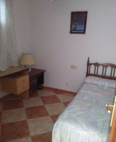 8 soverom Kjedet enebolig til salgs i Tolox - € 270 000 (Ref: 9008393)