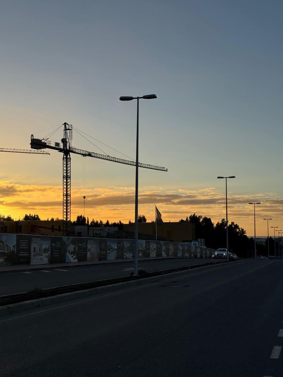 2 slaapkamer Halfvrijstaande villa te koop in Meloneras met zwembad garage - € 624.000 (Ref: 9008678)