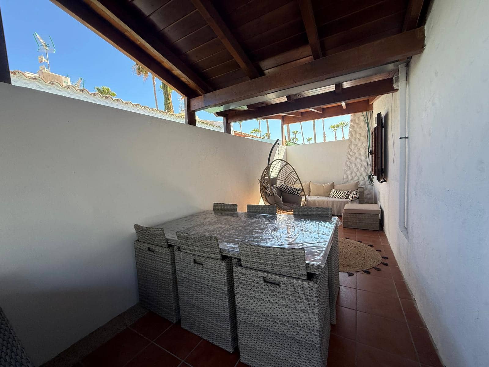 2 soveværelse Bungalow til leje i Maspalomas med swimmingpool - € 1.600 (Ref: 9143277)