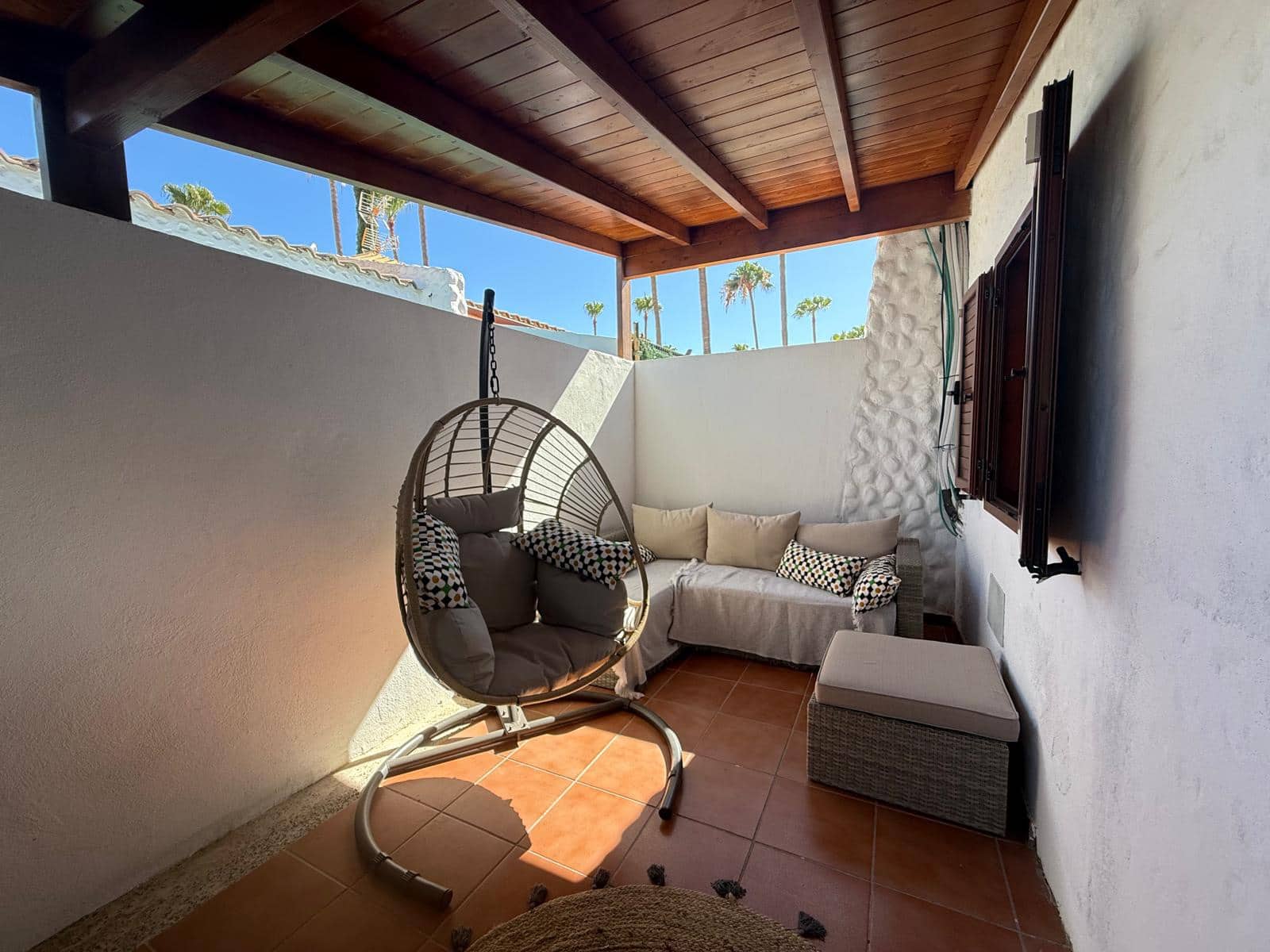 2 soveværelse Bungalow til leje i Maspalomas med swimmingpool - € 1.600 (Ref: 9143277)