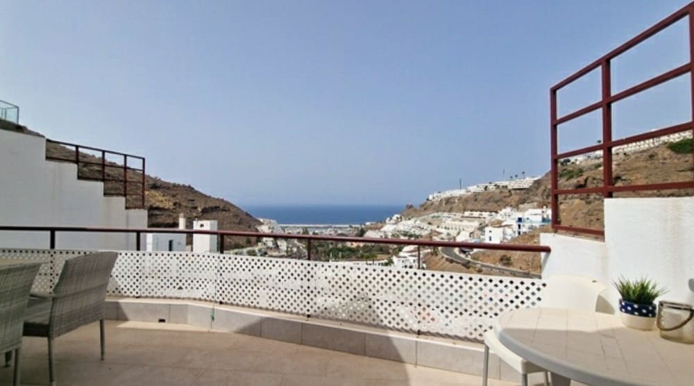 1 bedroom Apartment for sale in Puerto Rico with pool - € 212,000 (Ref: 9343089)