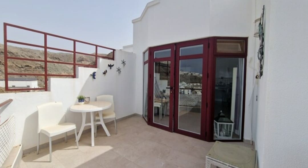 1 bedroom Apartment for sale in Puerto Rico with pool - € 212,000 (Ref: 9343089)