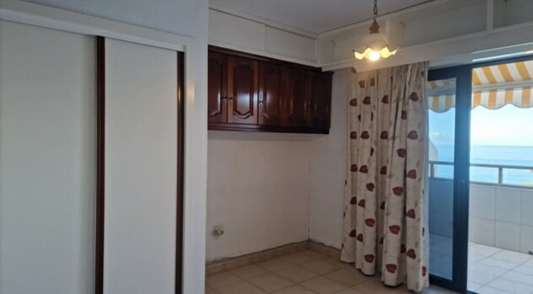 Studio for sale in Arguineguin - € 232,000 (Ref: 9343159)