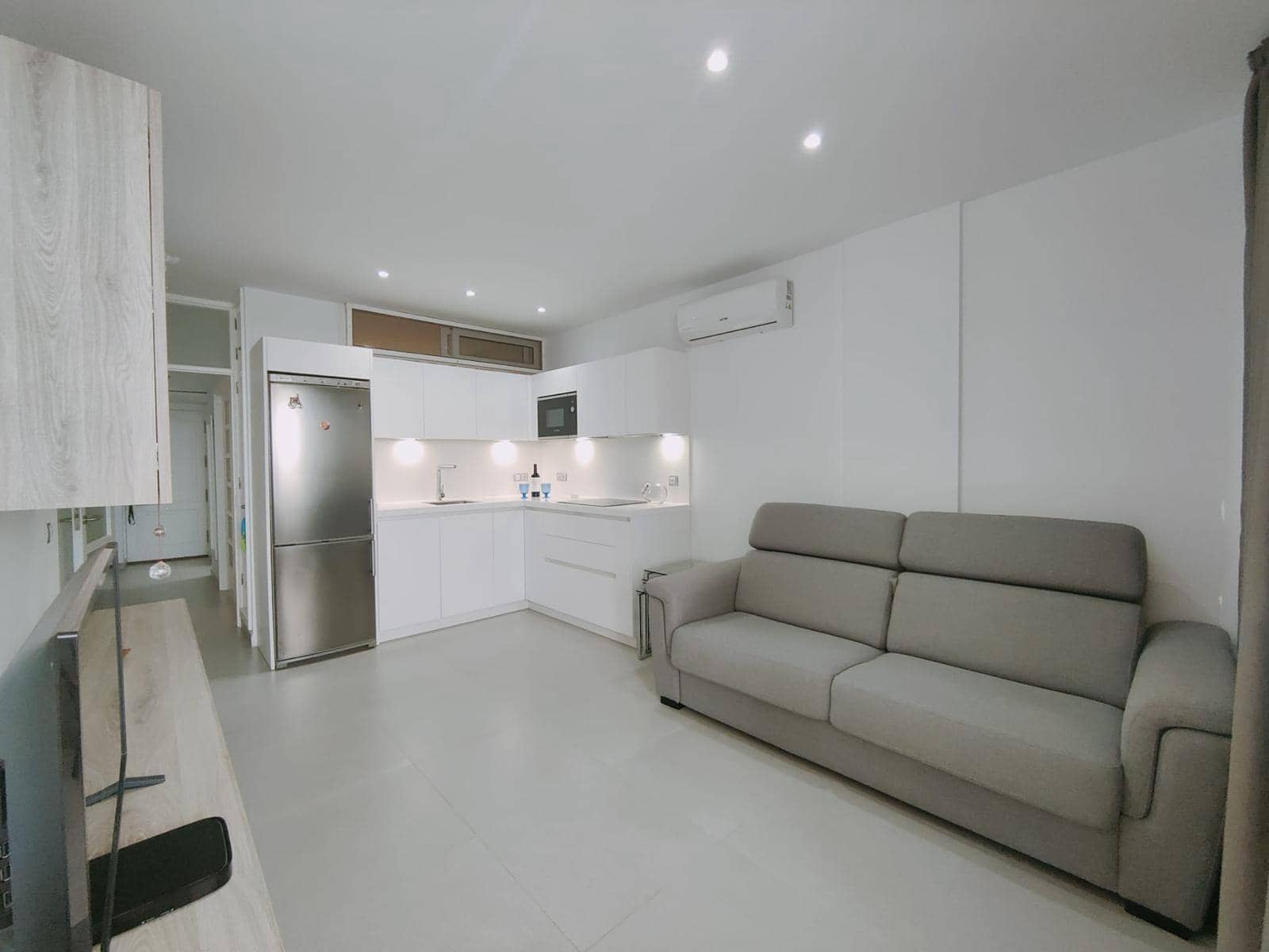 Apartamento de 1 habitación en San Agustín en alquiler con piscina - 1.175 € (Ref: 9486600)