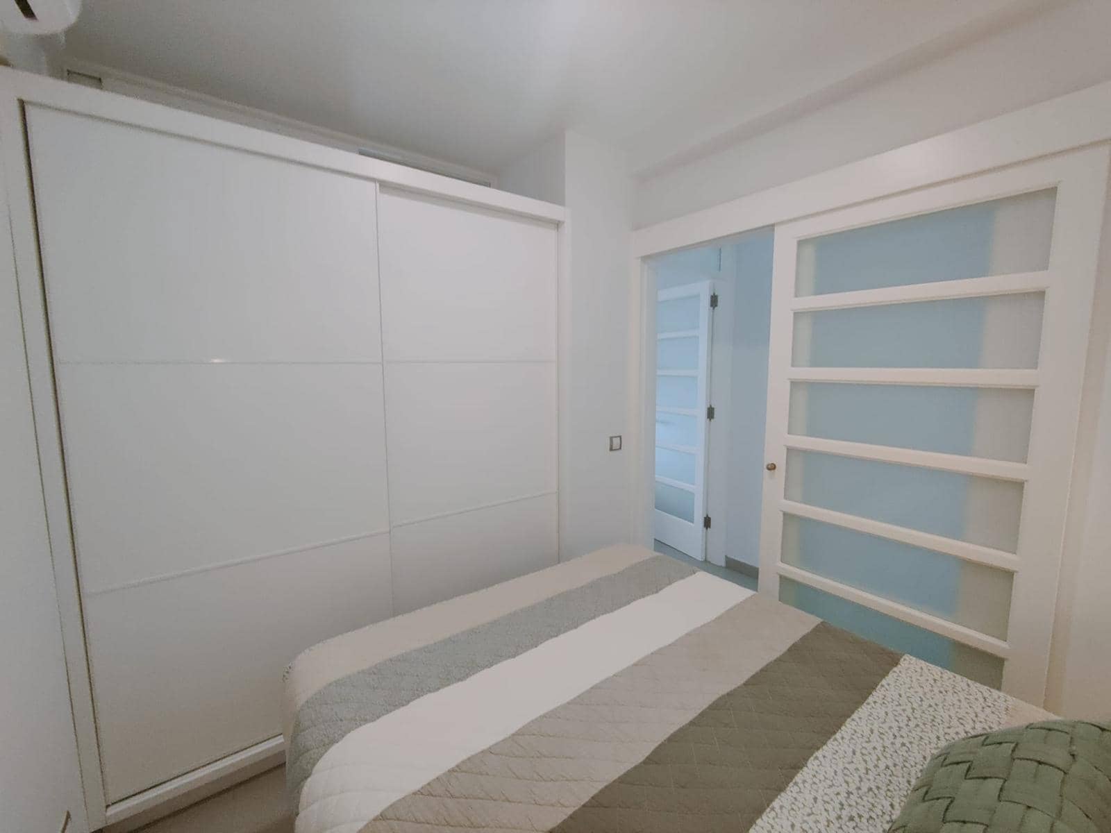 Apartamento de 1 habitación en San Agustín en alquiler con piscina - 1.175 € (Ref: 9486600)