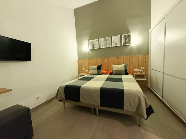 1 Zimmer Apartment zu vermieten in Sonneland, San Bartolomé de Tirajana mit Pool - 1.500 € (Ref: 9486601)