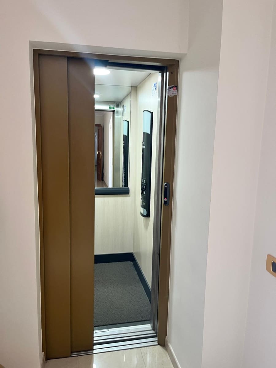 5 slaapkamer Villa te koop in Meloneras met zwembad garage - € 1.950.000 (Ref: 9521325)