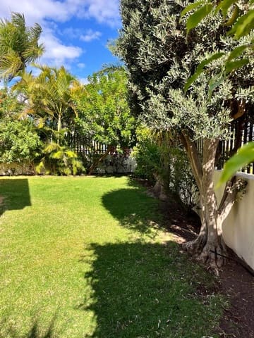 5 slaapkamer Villa te koop in Meloneras, San Bartolomé de Tirajana met zwembad garage - € 1.950.000 (Ref: 9521325)