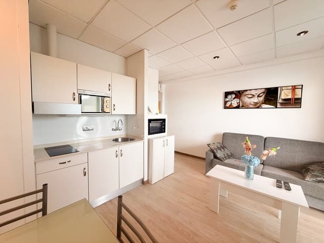 1 bedroom Apartment for rent in Patalavaca, Mogán with pool - € 1,500 (Ref: 9621995)