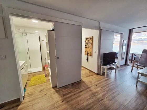 1 makuuhuone Ranta-asunto myytävänä paikassa Patalavaca, Mogán - 325 000 € (Ref: 9663323)