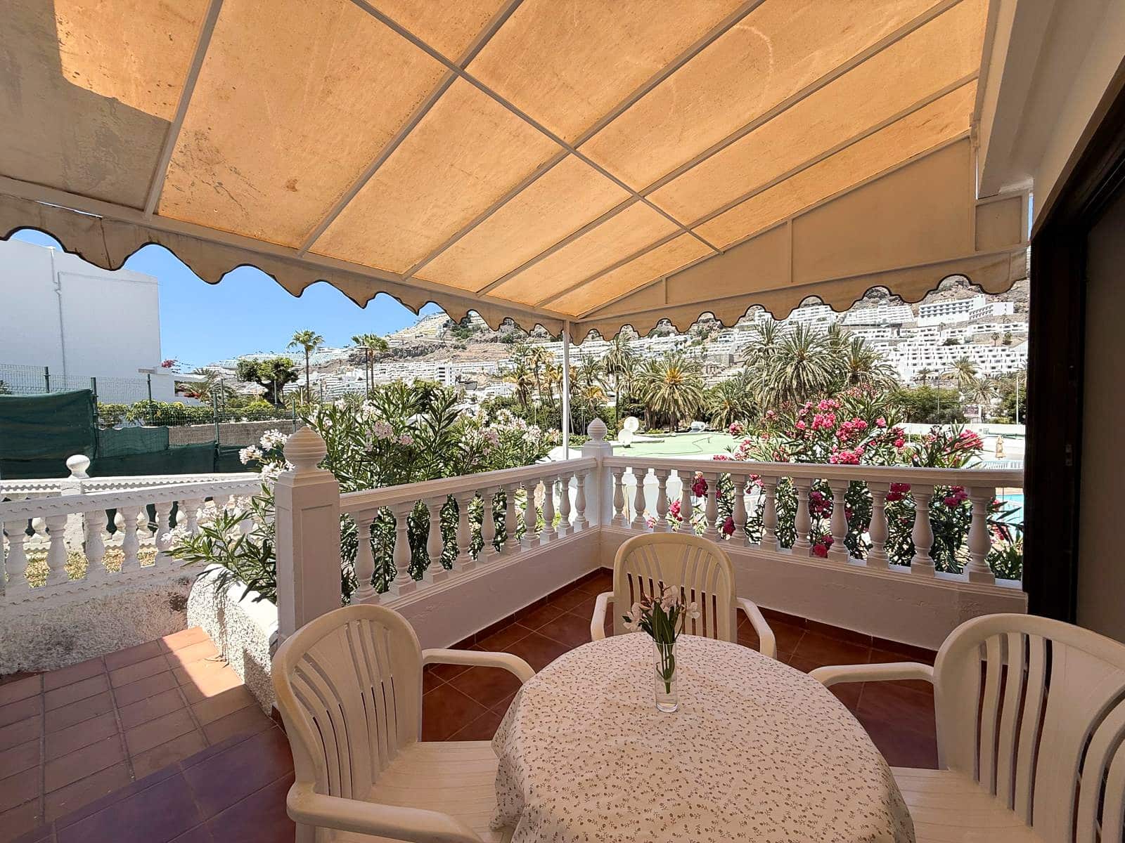 1 sypialnia Apartament do wynajęcia w Puerto Rico z basenem - 1 300 € (Ref: 9707612)