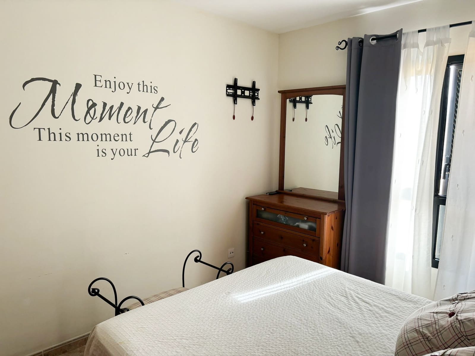 2 bedroom Apartment for rent in Playa de Salinetas - € 950 (Ref: 9712005)