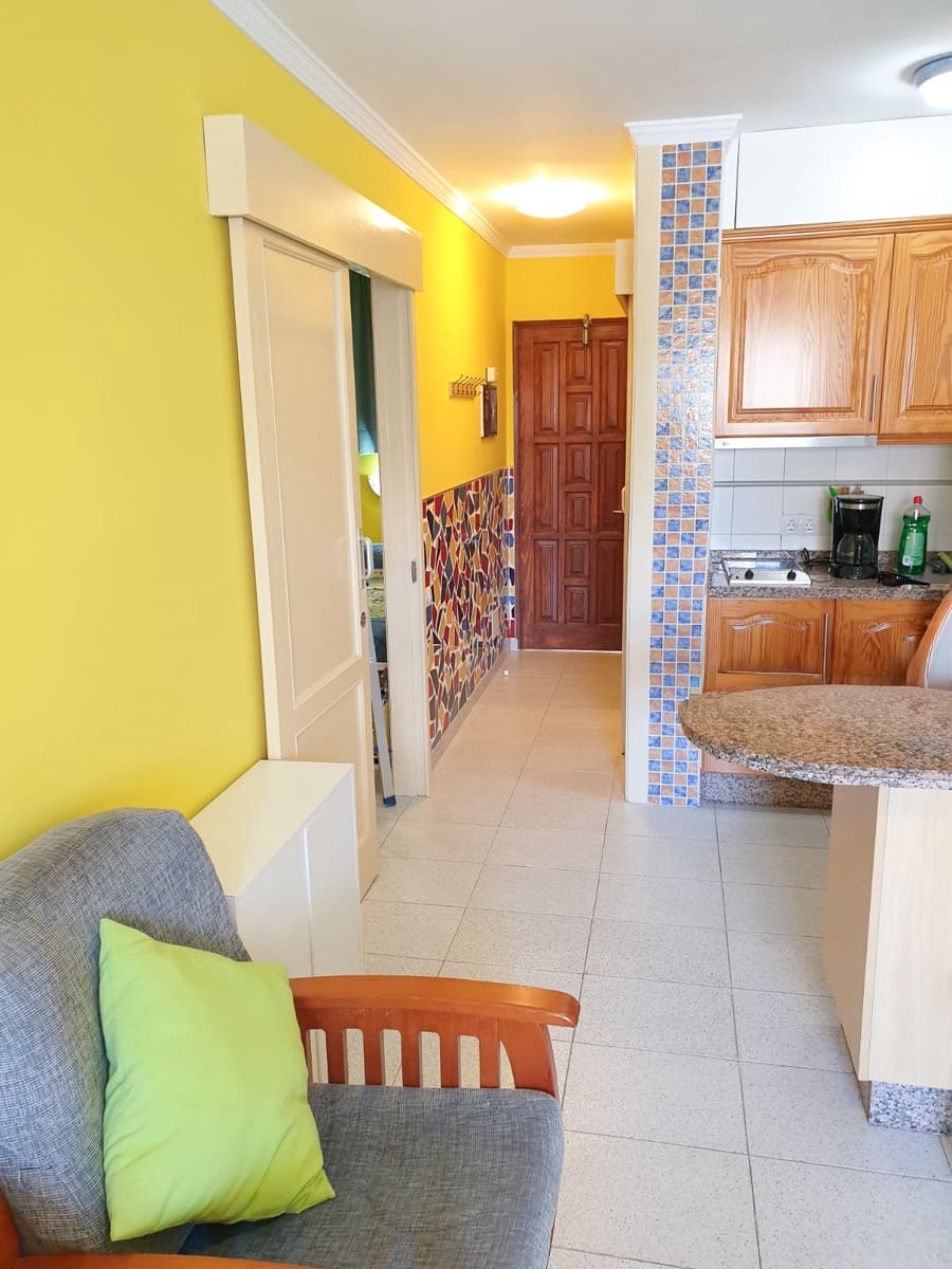 1 bedroom Apartment for rent in Playa del Ingles with pool - € 1,100 (Ref: 9745177)